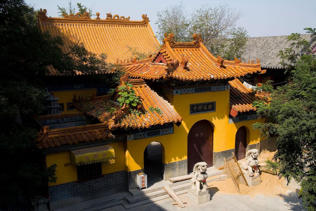 济南千佛山万佛洞图片大全