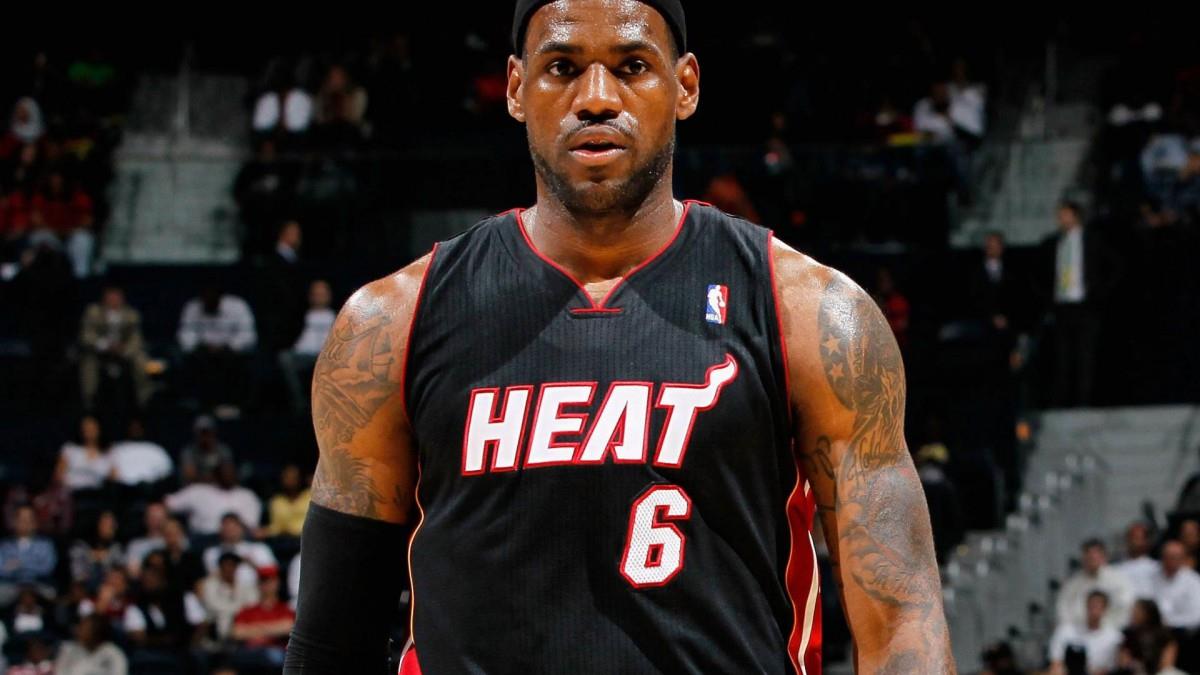 勒布朗詹姆斯图片大全