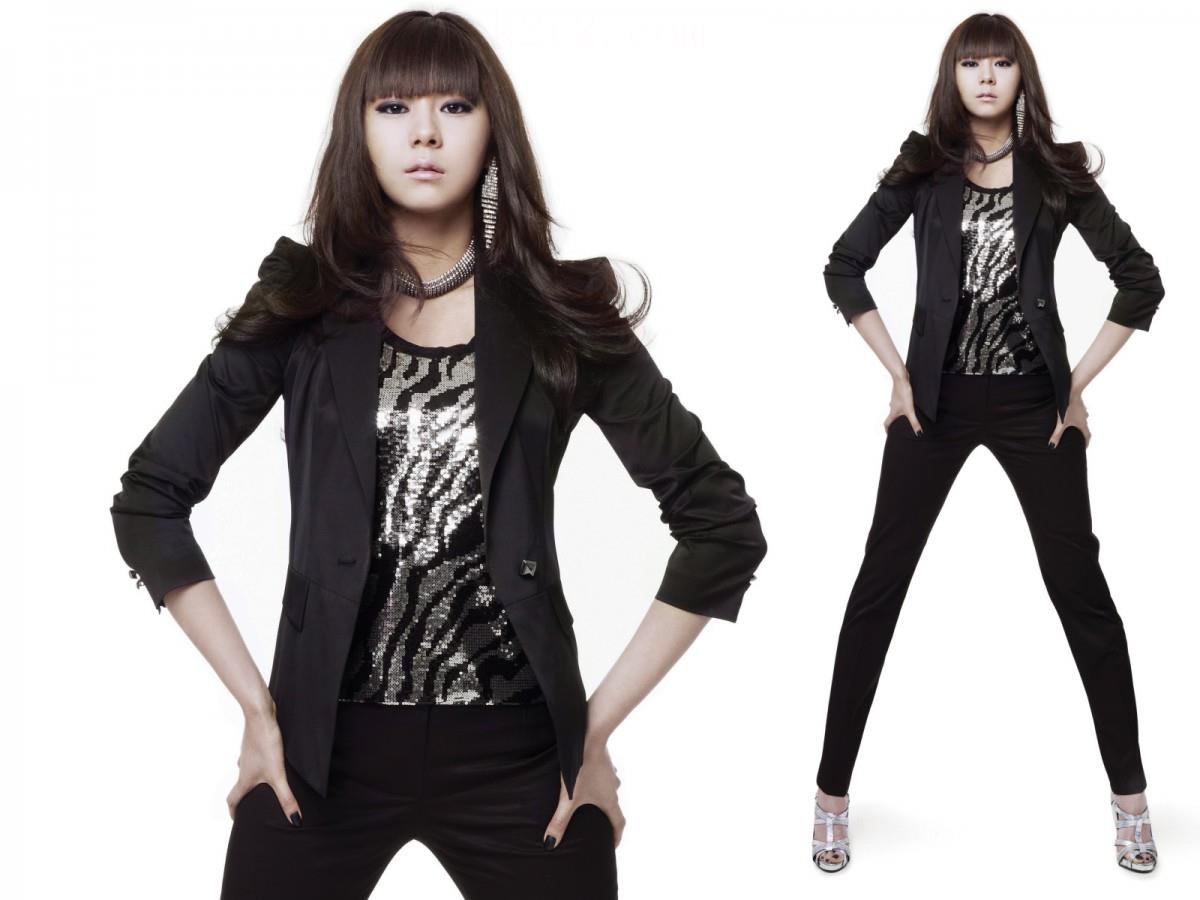 韩国女明星金宥真图片大全