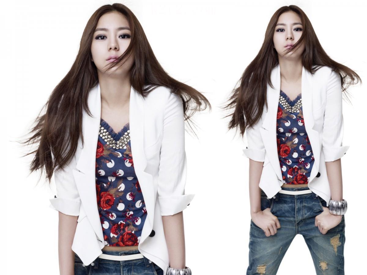 韩国女明星金宥真图片大全