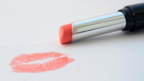 女人用品口红图片大全