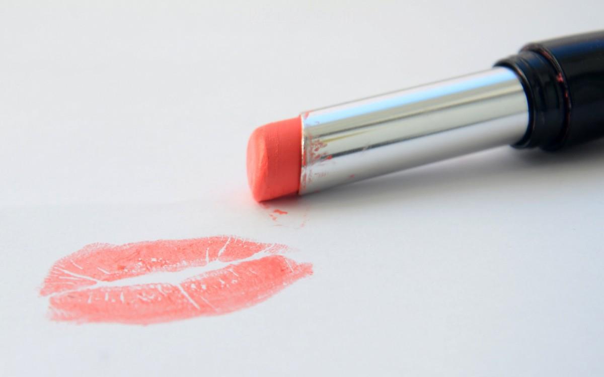 女人用品口红图片大全