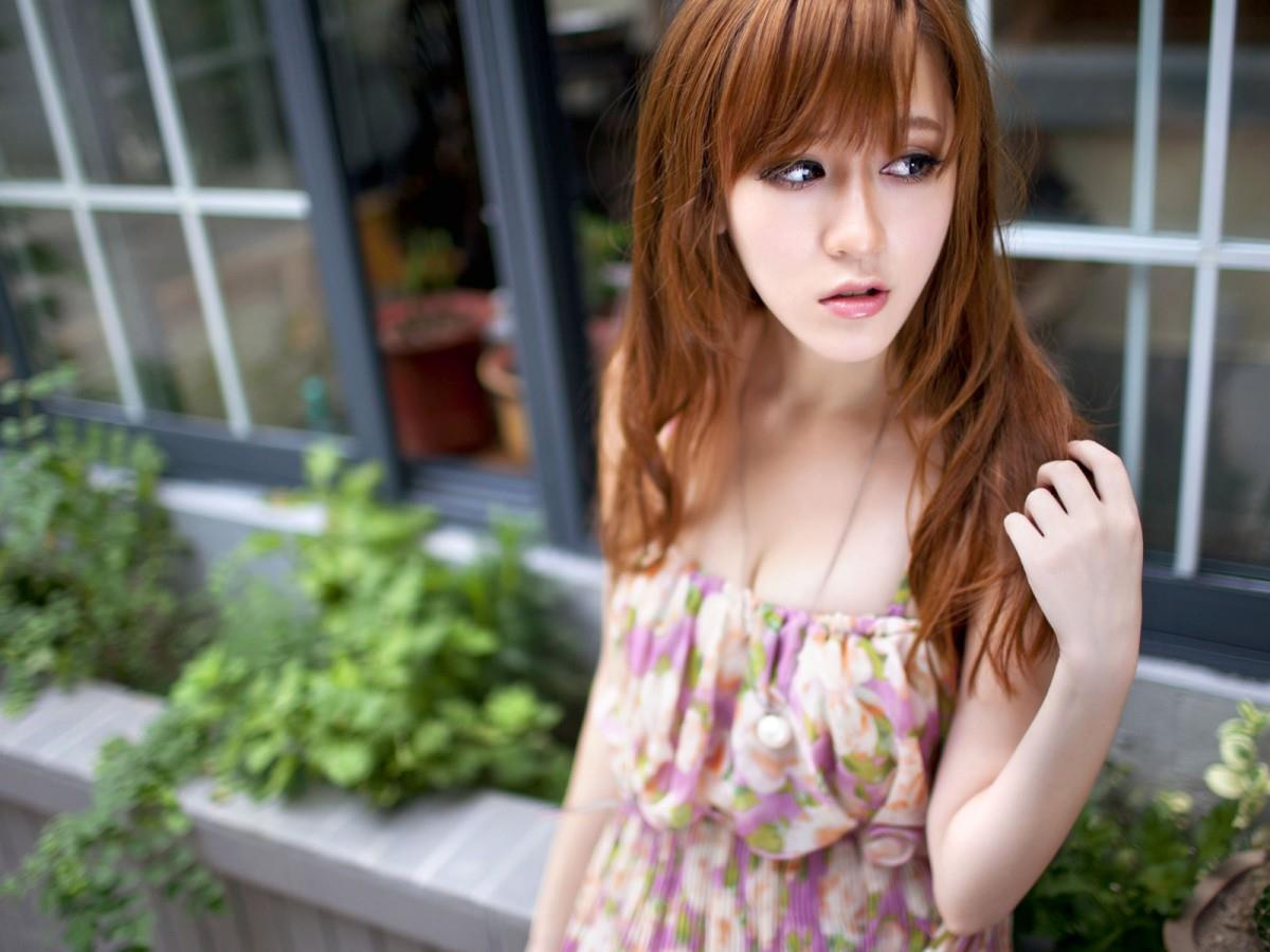 楚楚动人的养眼美女图片大全