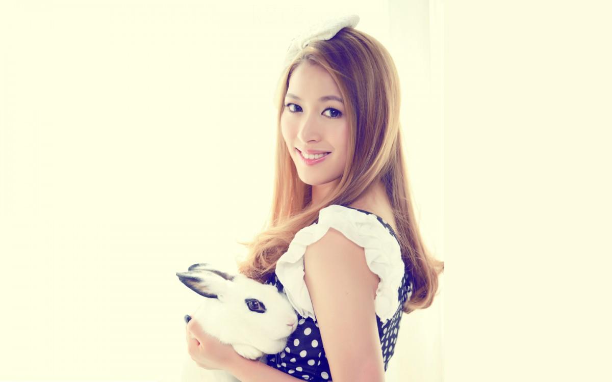 幸文亚与李曦儿美女图片