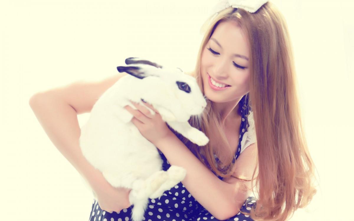 幸文亚与李曦儿美女图片