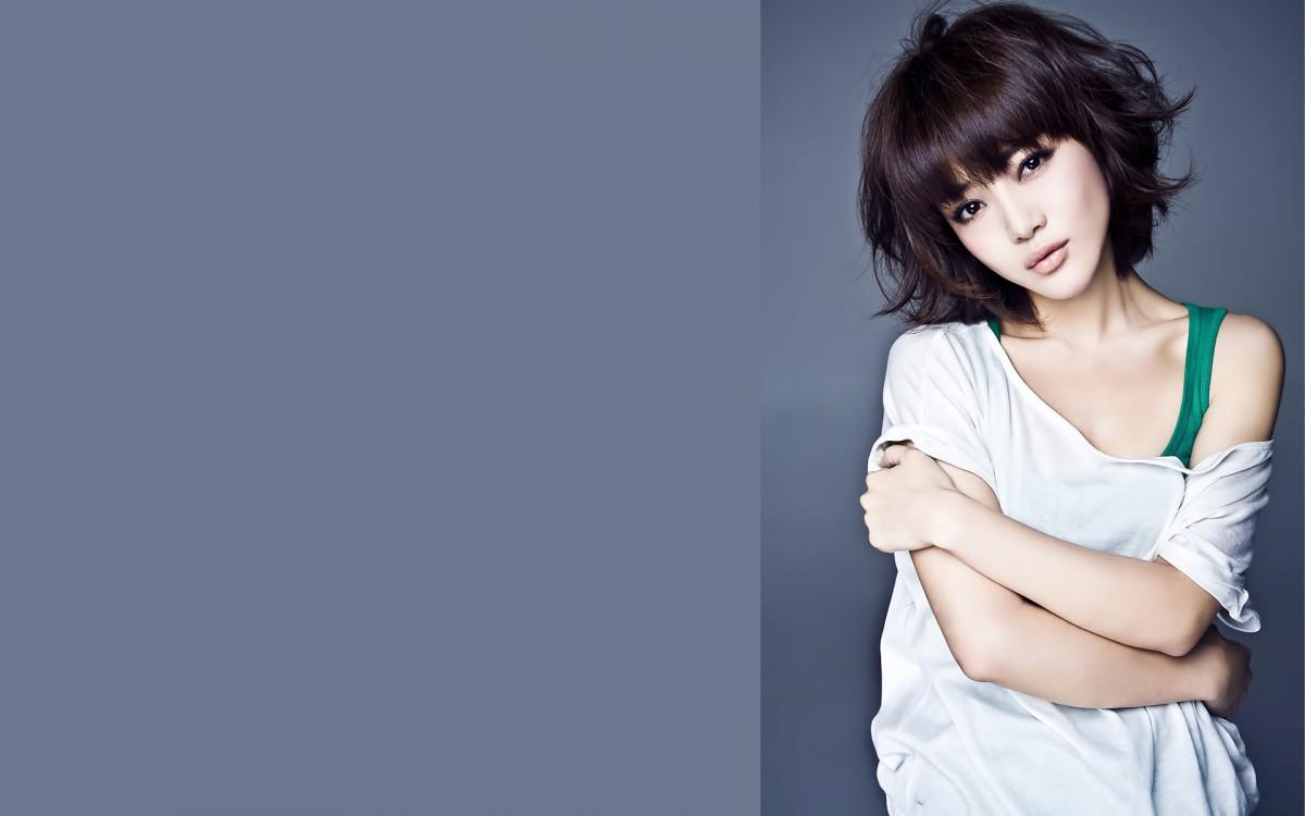 内地演员邓家佳高清图片