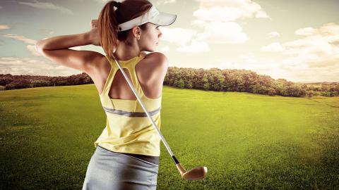 草地美女高尔夫球运动图片