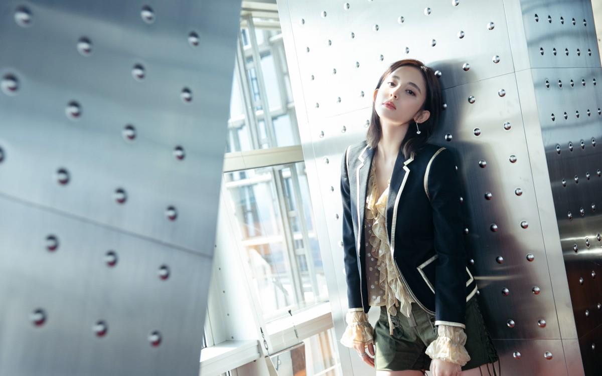 古力娜扎品牌代言图片