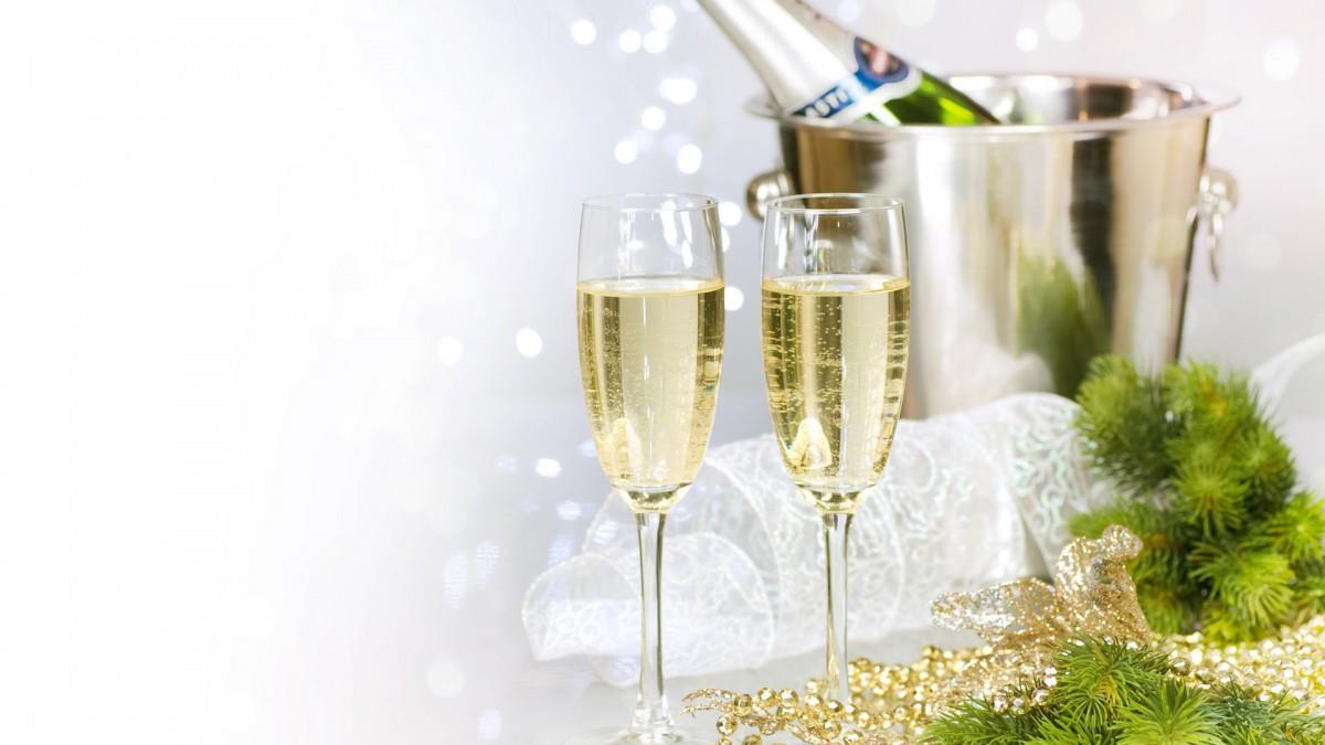 节日庆祝香槟美酒图片