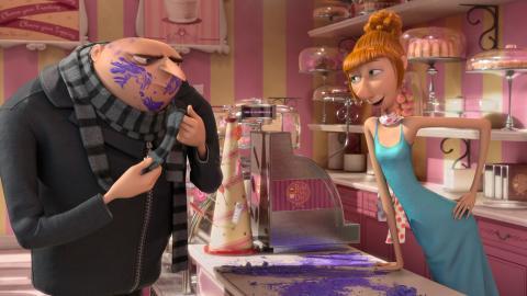 卑鄙的我2动画图片