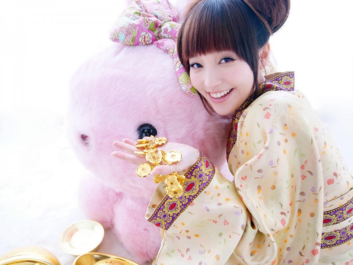 金莎兔年兔女郎图片