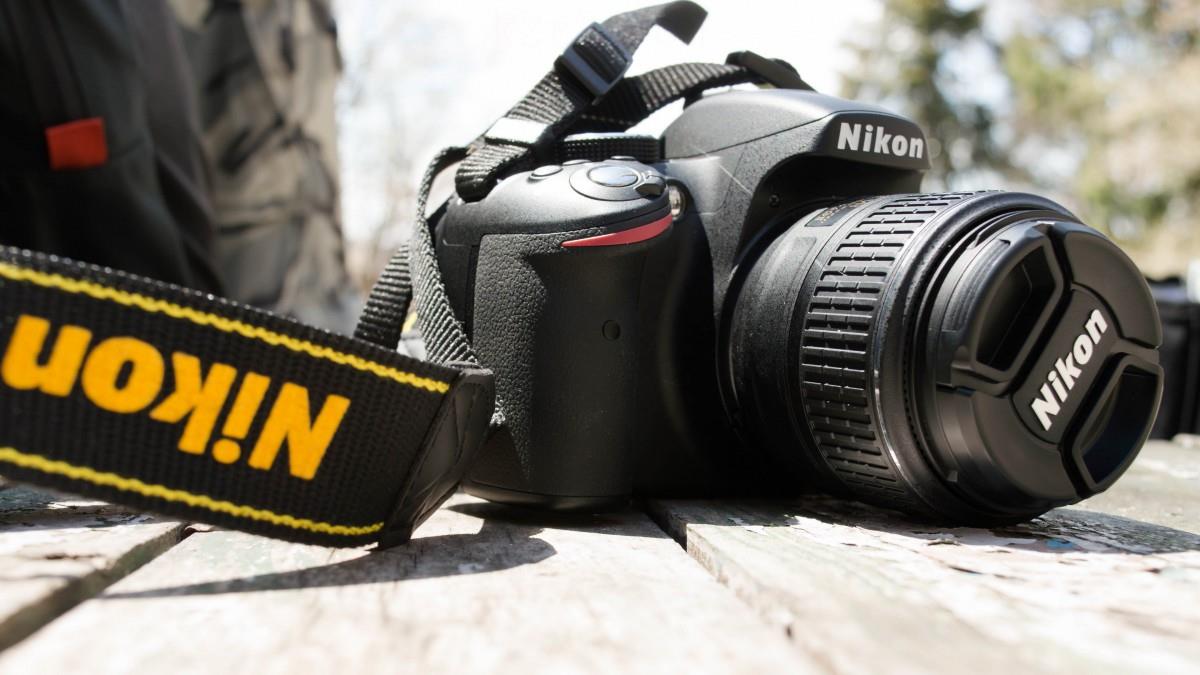 高清尼康品牌单反相机图片