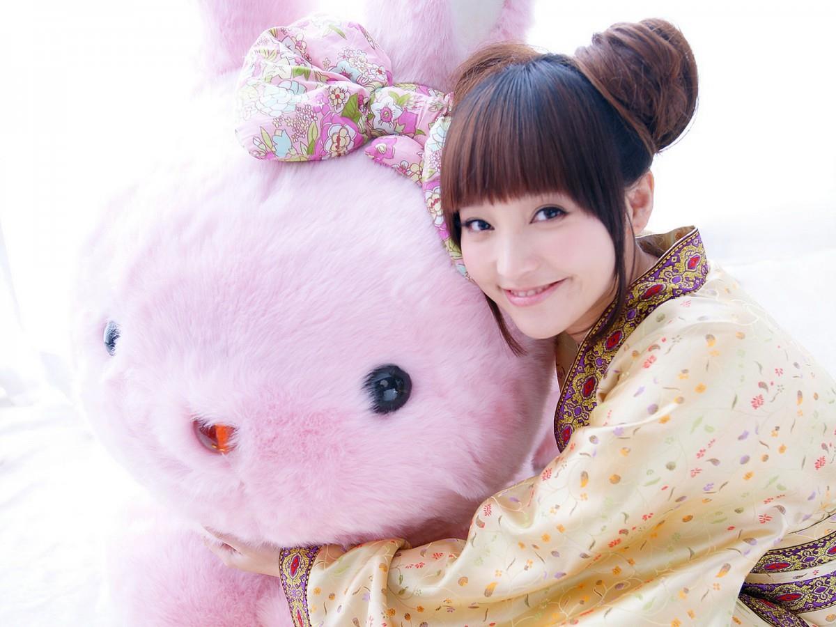 金莎兔年兔女郎图片