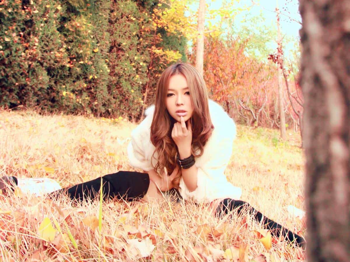 内地女歌手裴紫绮图片