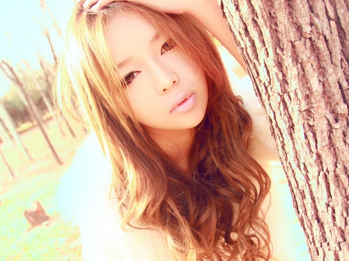 内地女歌手裴紫绮图片