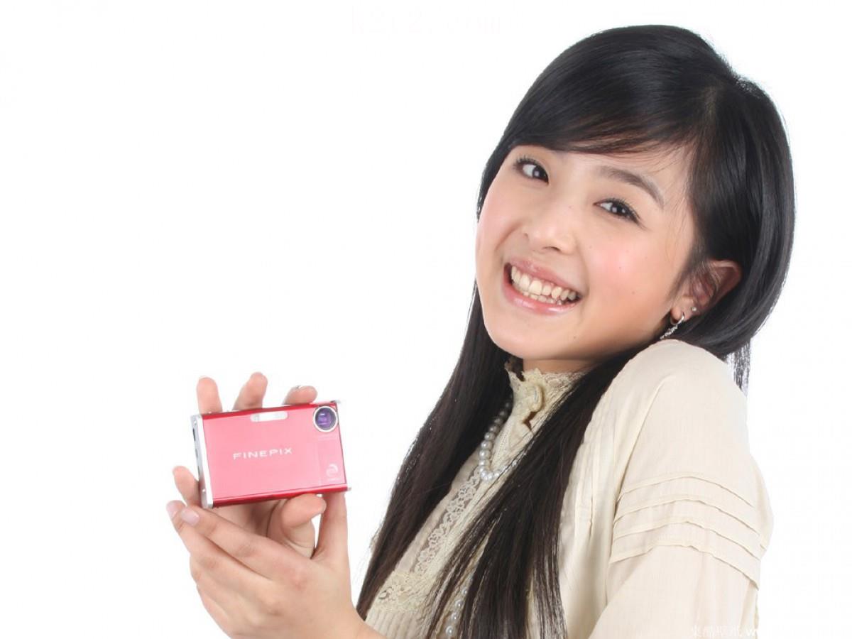 酸酸甜甜张含韵图片