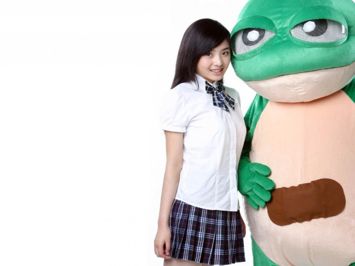 酸酸甜甜张含韵图片