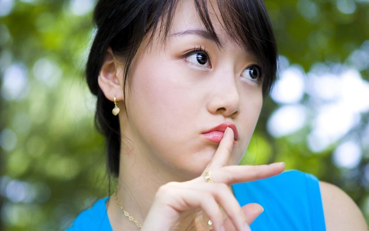 可爱少女表情图片