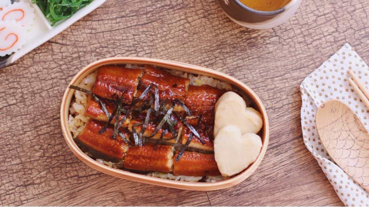 垂涎三尺的鳗鱼饭图片