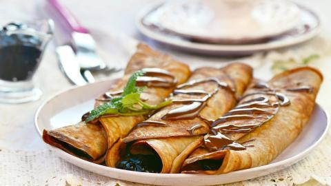 美味法式点心可丽饼图片