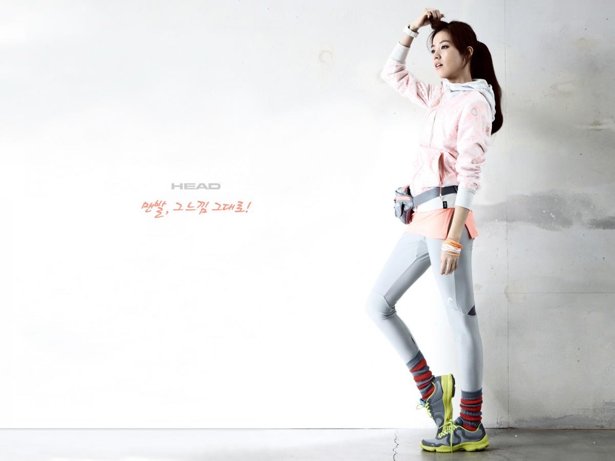 韩国女星韩孝珠图片