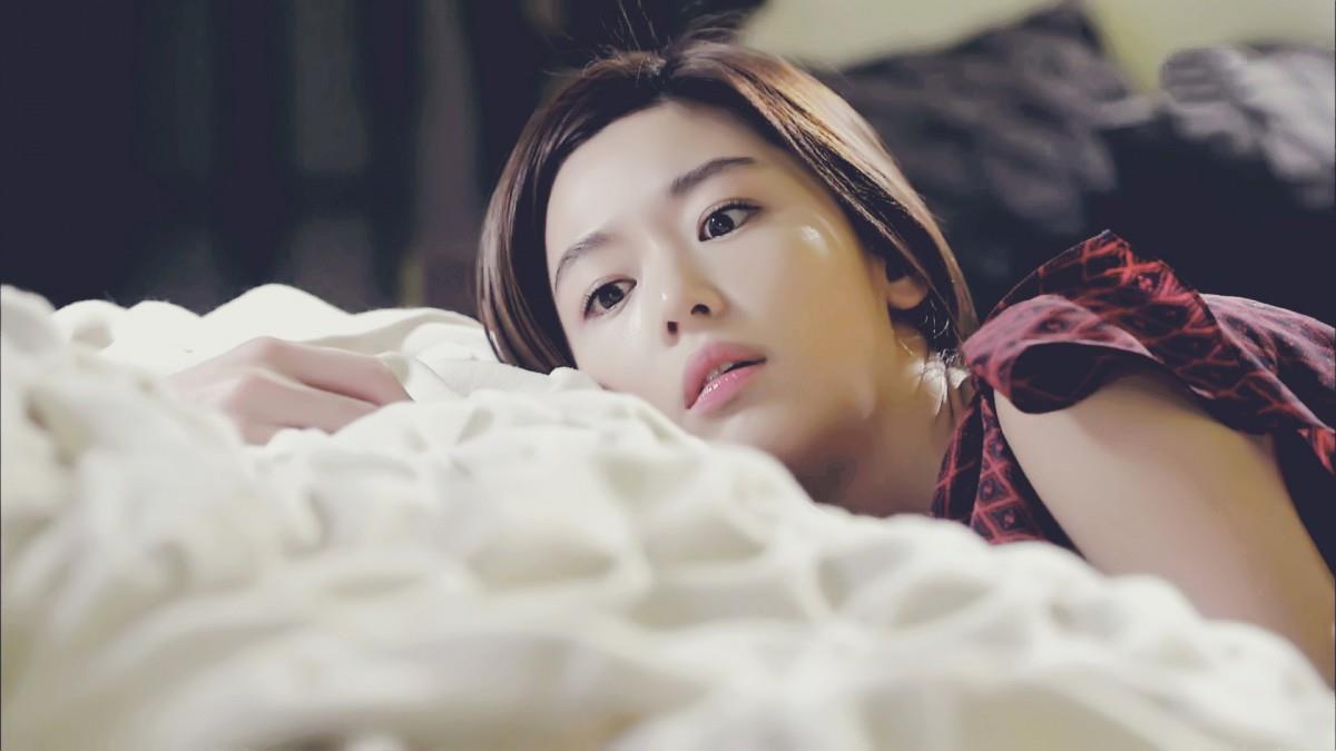 来自星星的你韩剧图片