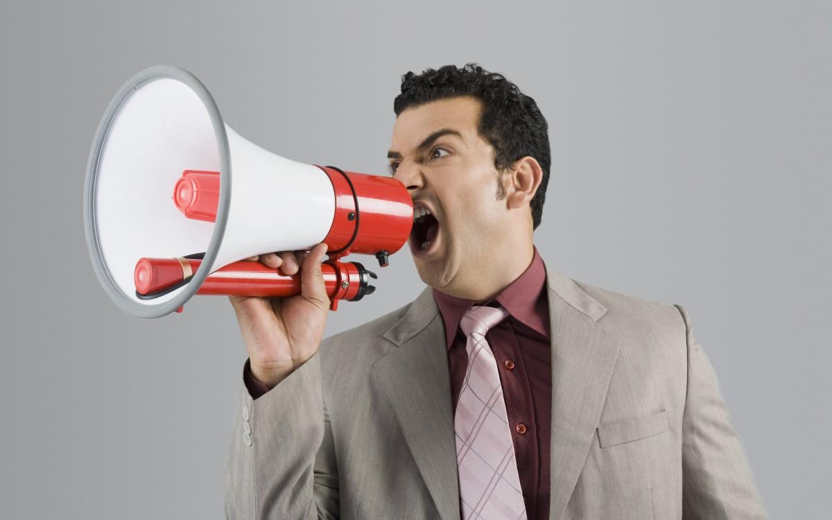 手持扩音喇叭图片