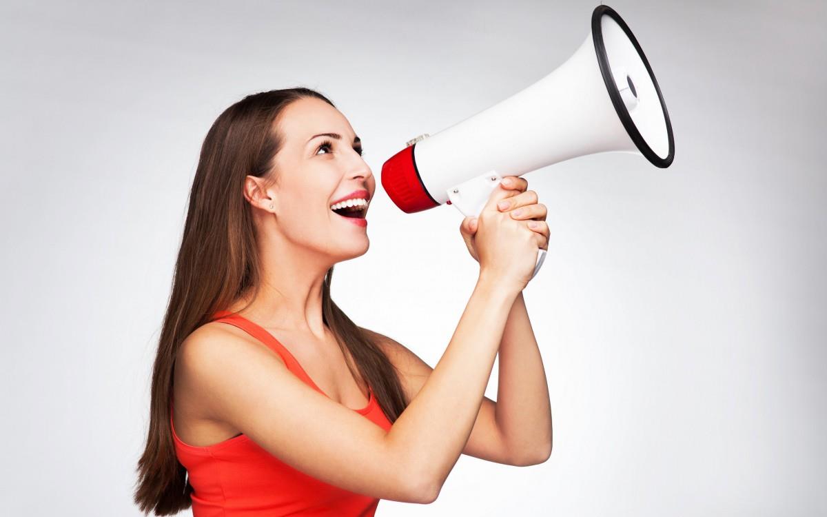 手持扩音喇叭图片