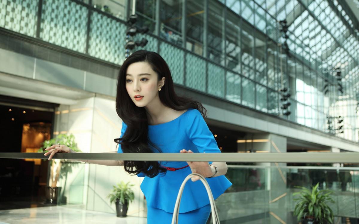 一夜惊喜范冰冰电影图片