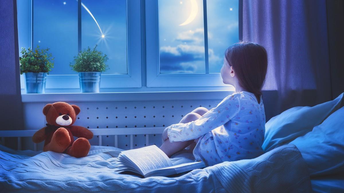 温馨母女故事梦境图片