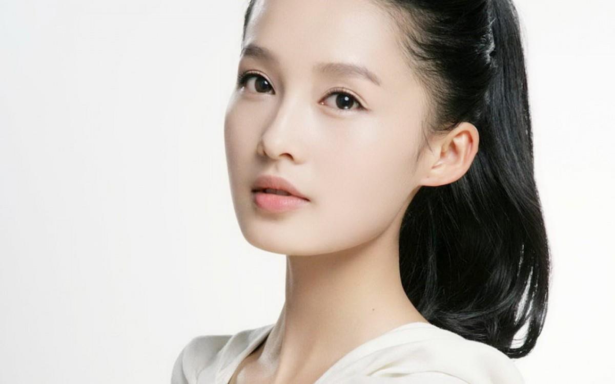 李沁美女头像图片