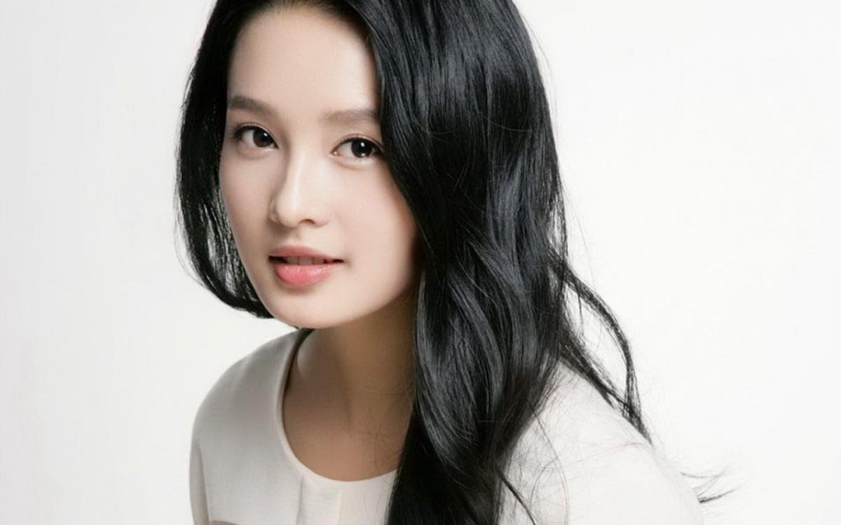 李沁美女头像图片