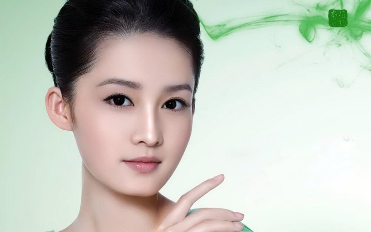 李沁美女头像图片