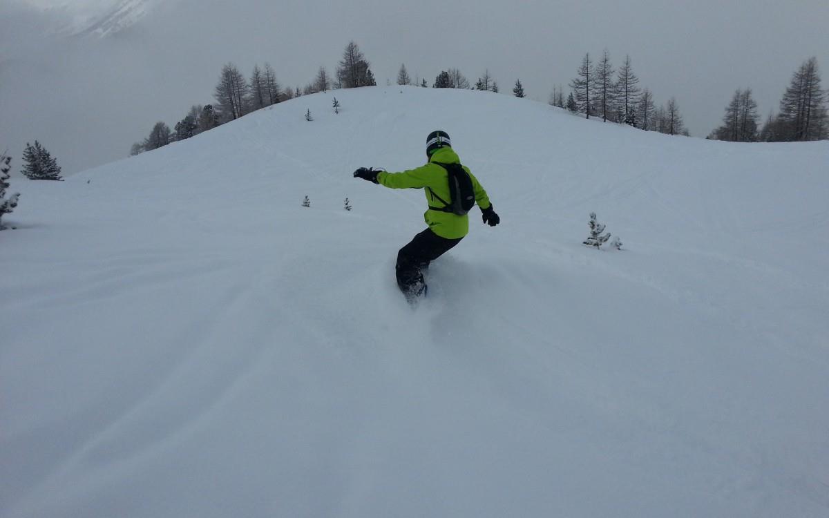 户外滑雪运动图片2