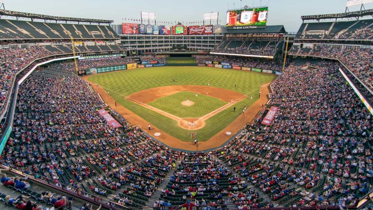 体育馆赛事图片