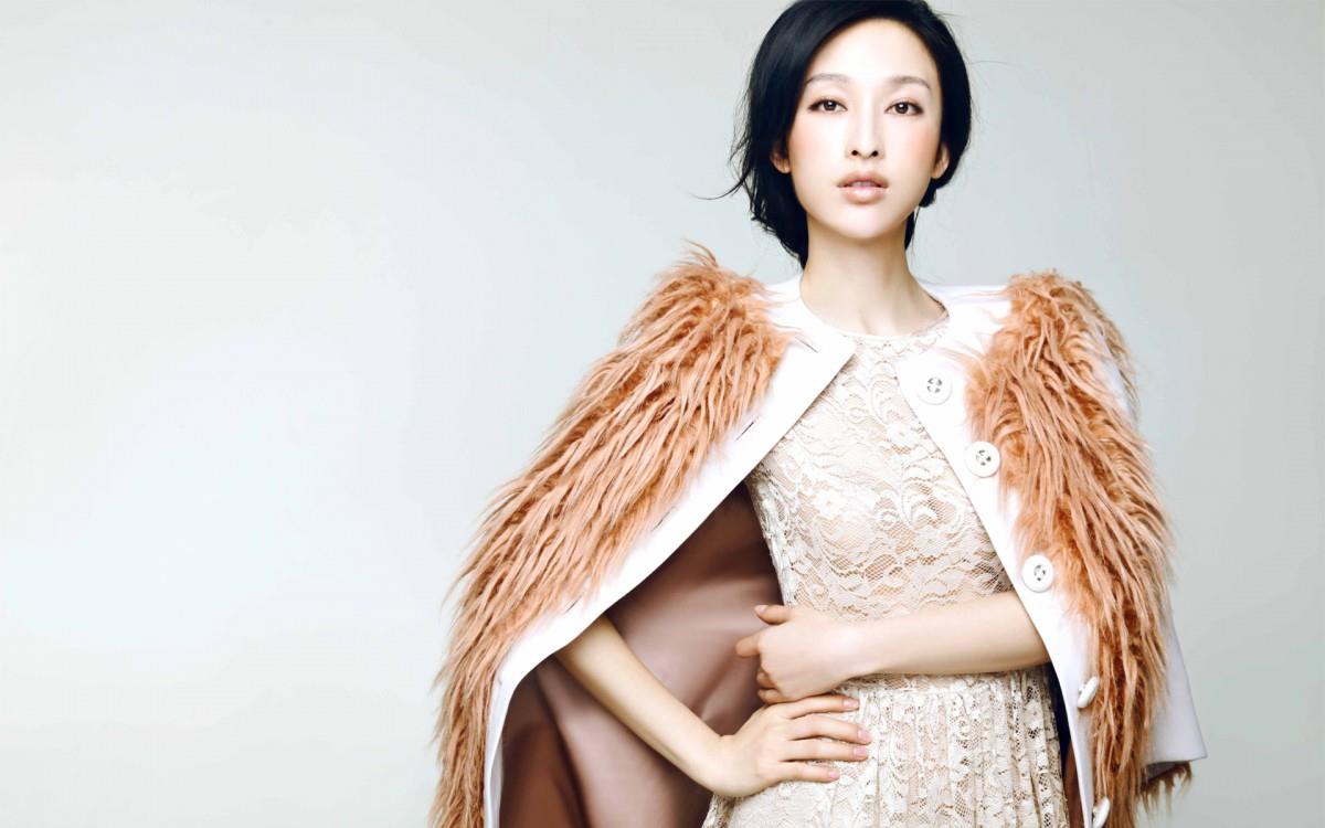 张俪美女高清图片