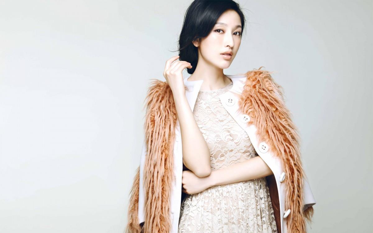 张俪美女高清图片