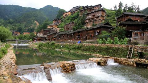 西江千户苗寨风光图片