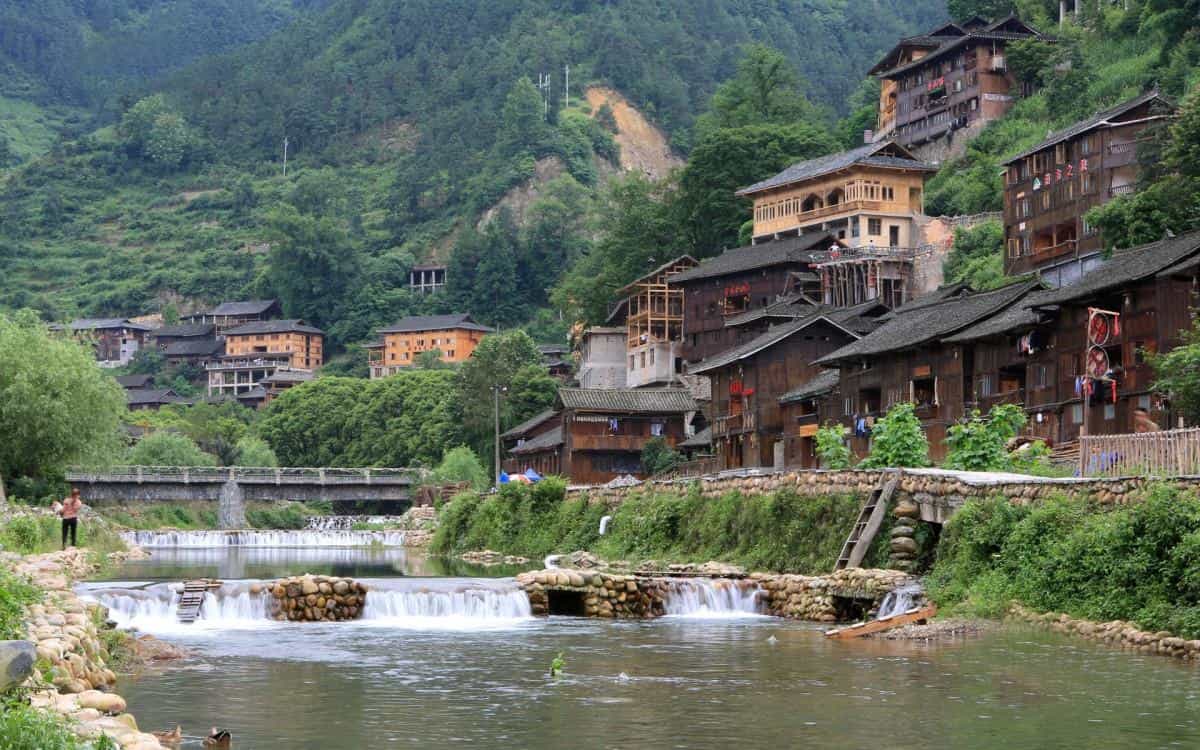 西江千户苗寨风光图片