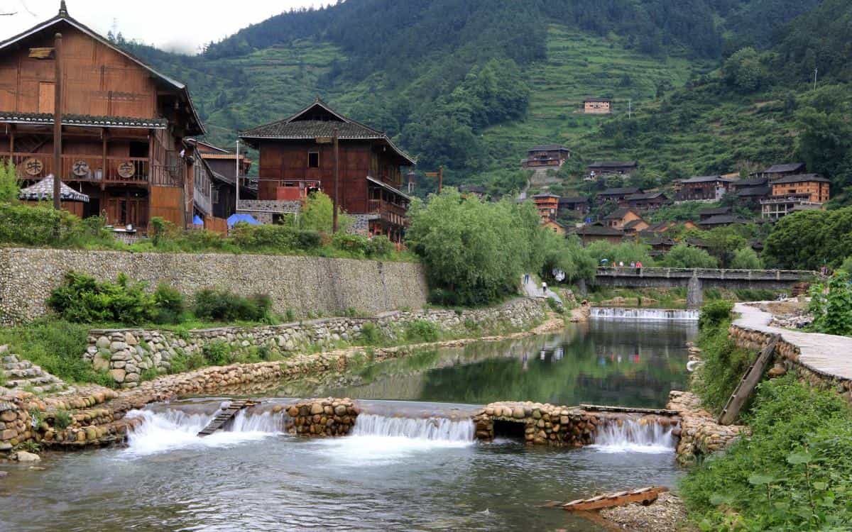 西江千户苗寨风光图片