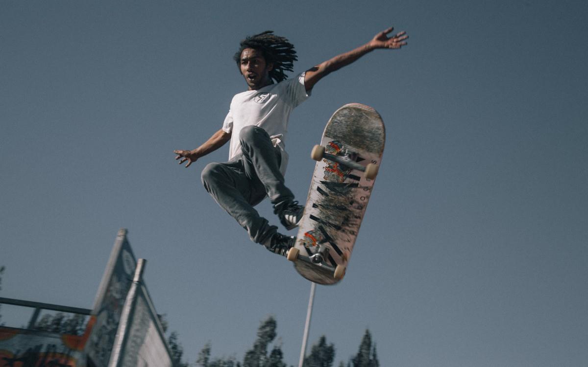 滑板运动高清图片