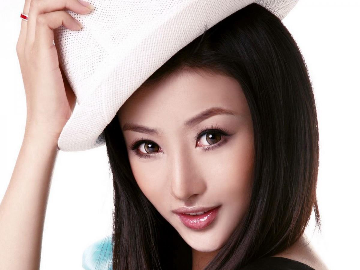 何雨檬美丽女孩图片