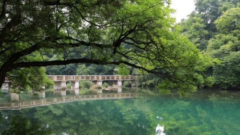 旅游渡假胜地花溪公园图片