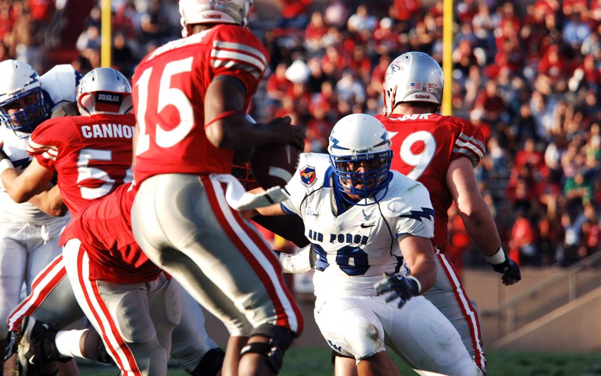 橄榄球比赛运动图片