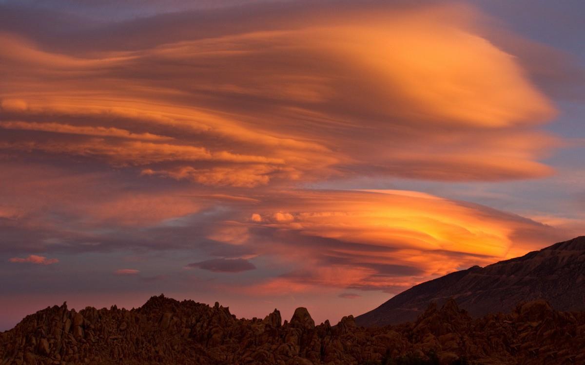 美丽的火烧云图片