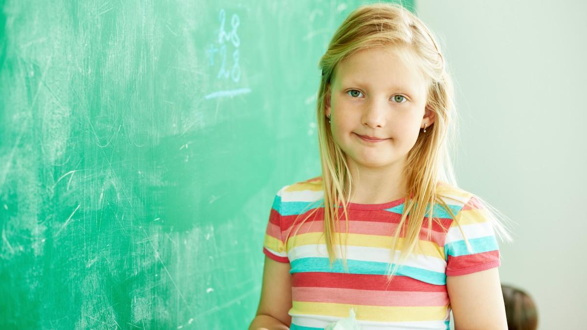 可爱的小学生图片