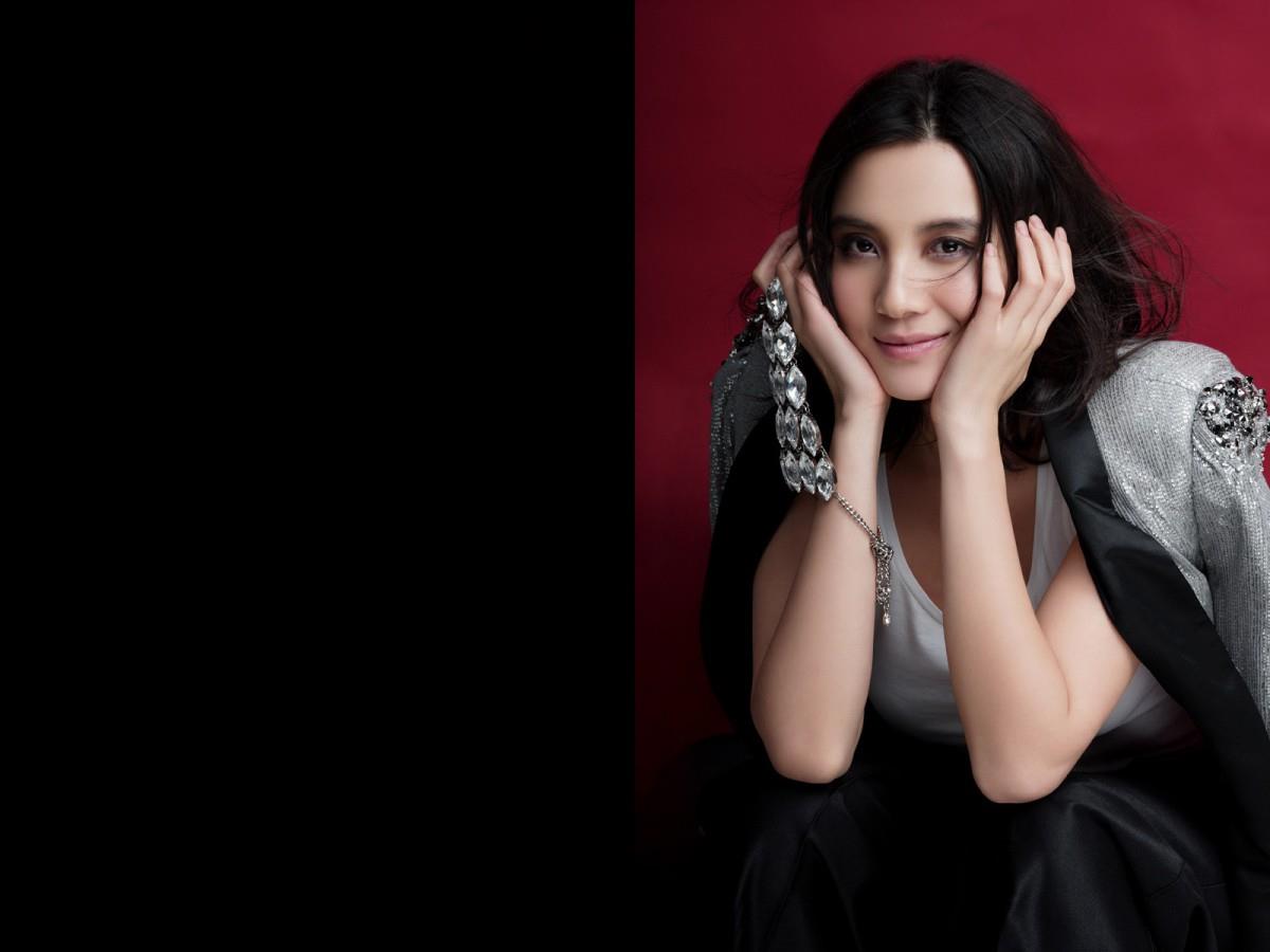 宋佳女明星图片