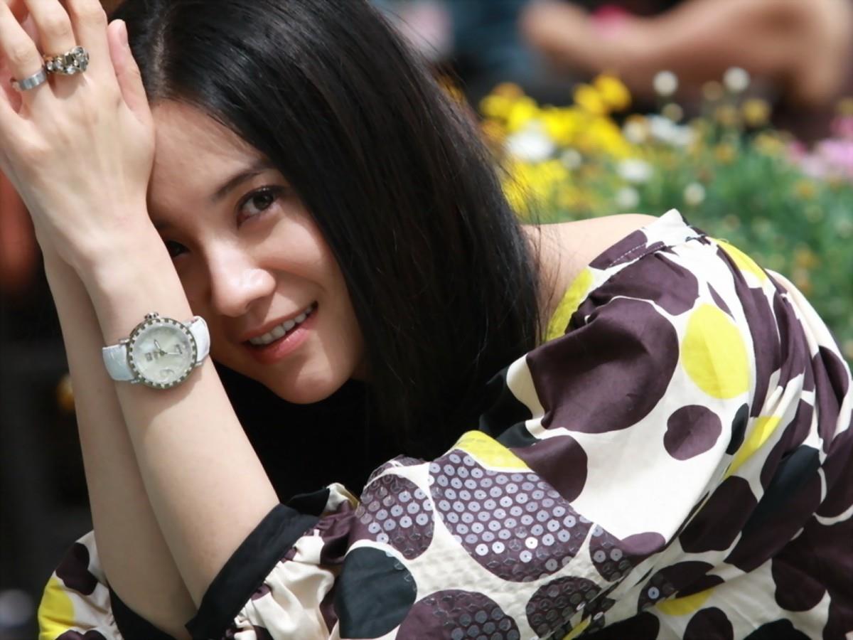 宋佳女明星图片