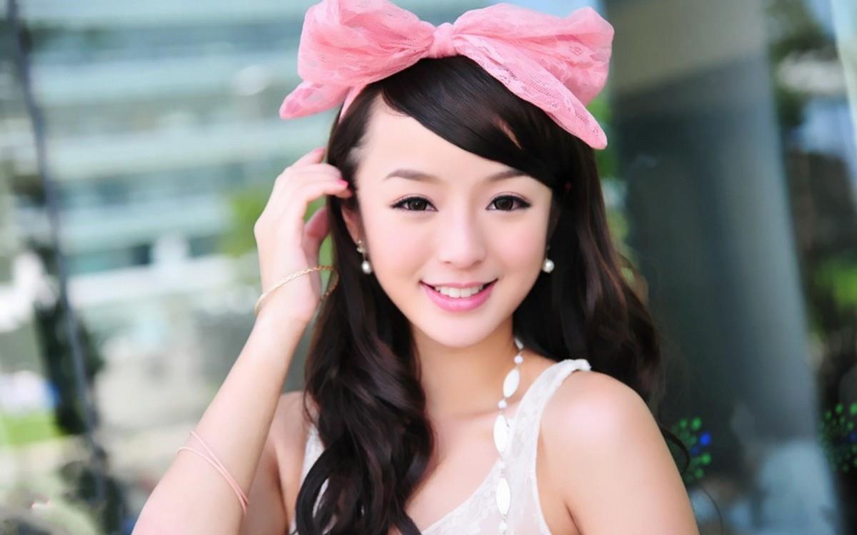 清纯如水的美女黄诗思图片