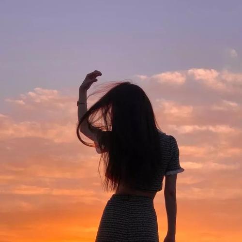 女生头像真人背影夕阳 女生头像仙气可爱背影真人 20张